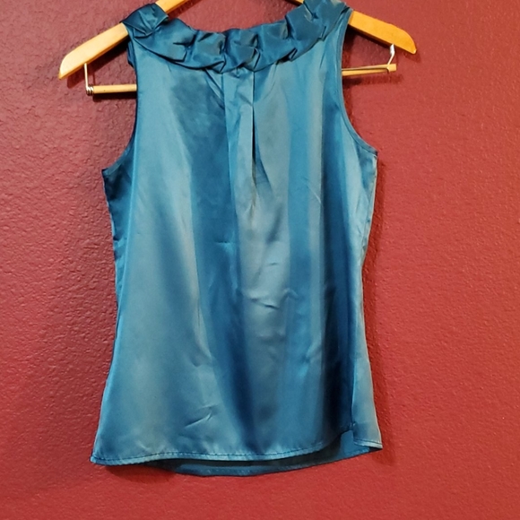 Blouse - Picture 2 of 3